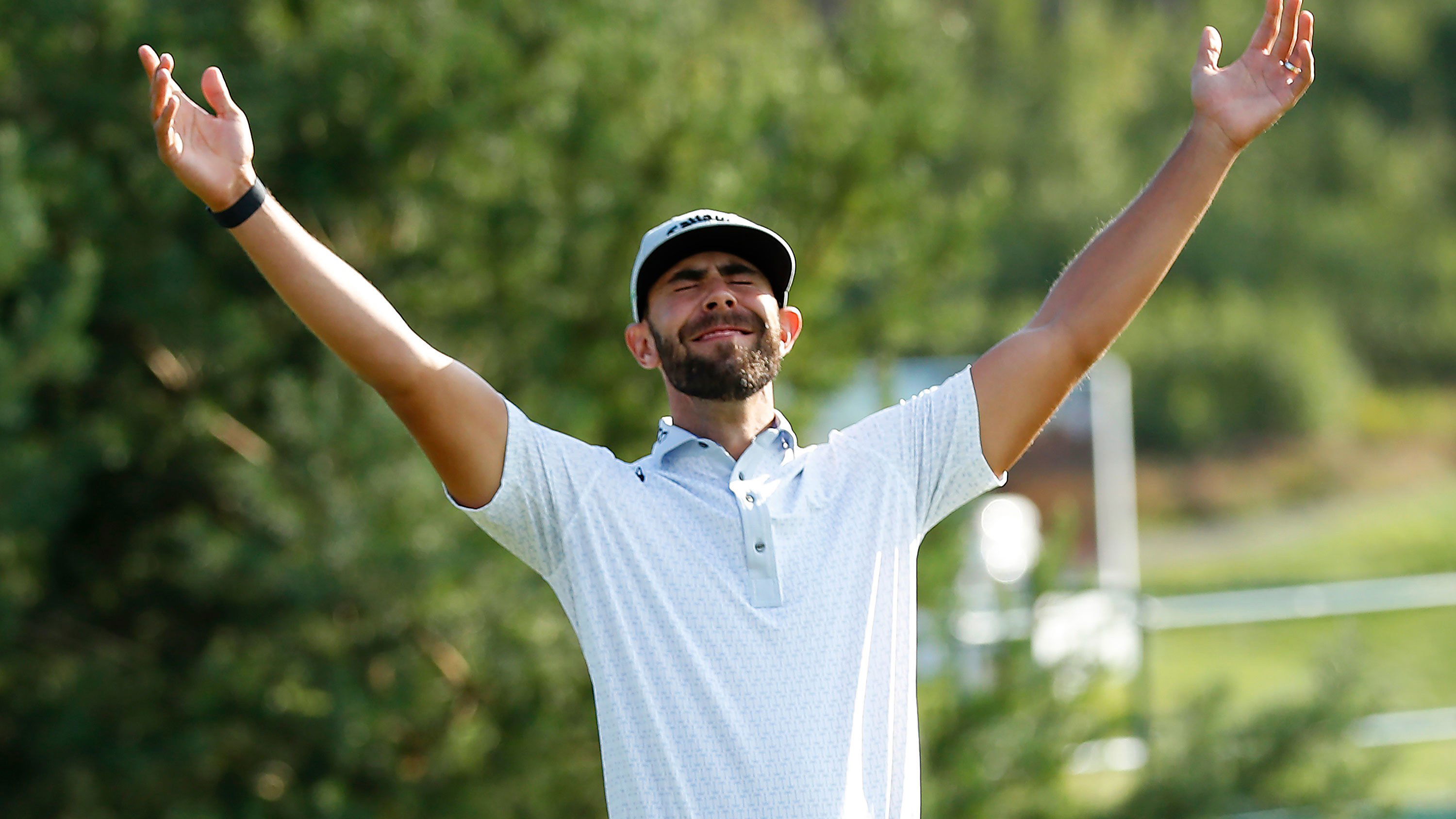 Ecco golf signs Erik van Rooyen
